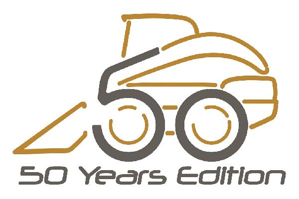 New Holland celebra 50 años de su oferta de Mini cargadoras